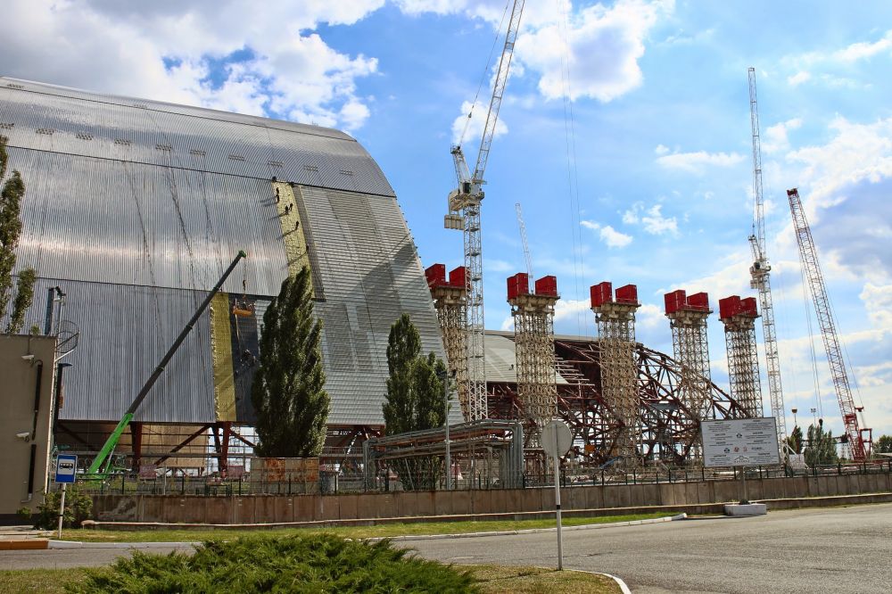 Chernobyl confinement structure